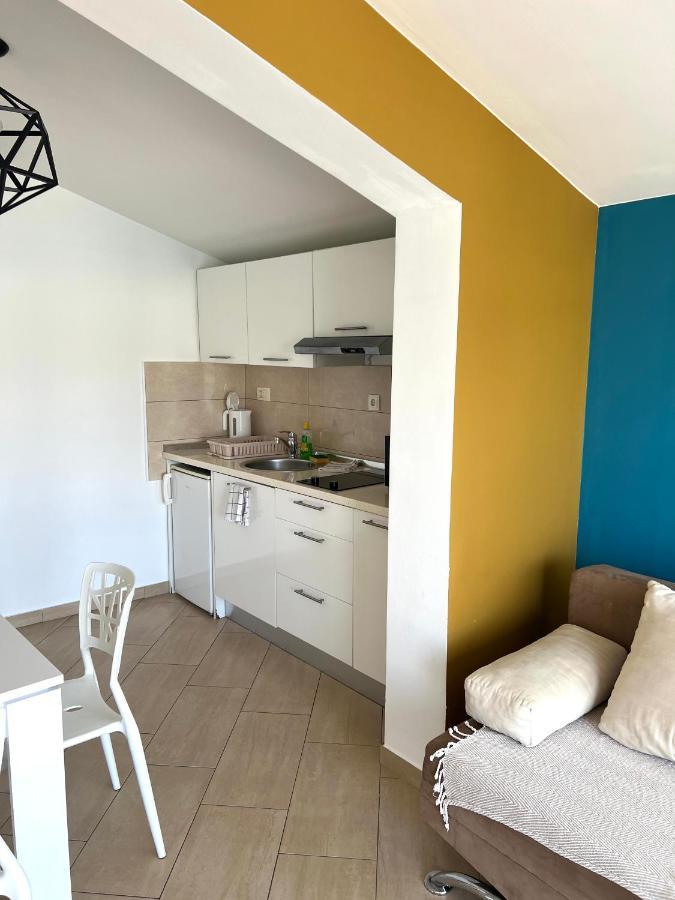 Apartments Villa Marina Rogoznica  Buitenkant foto