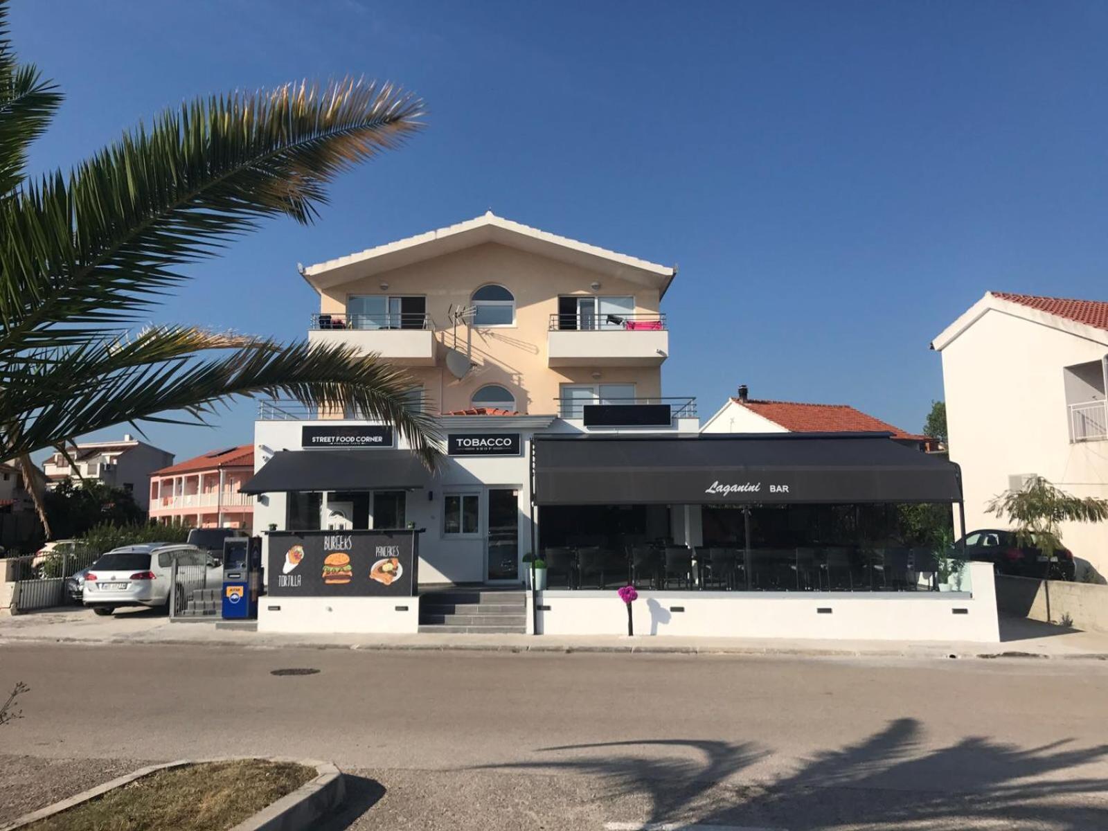 Apartments Villa Marina Rogoznica  Buitenkant foto